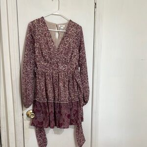 Floral V-Neck Long Sleeve Top